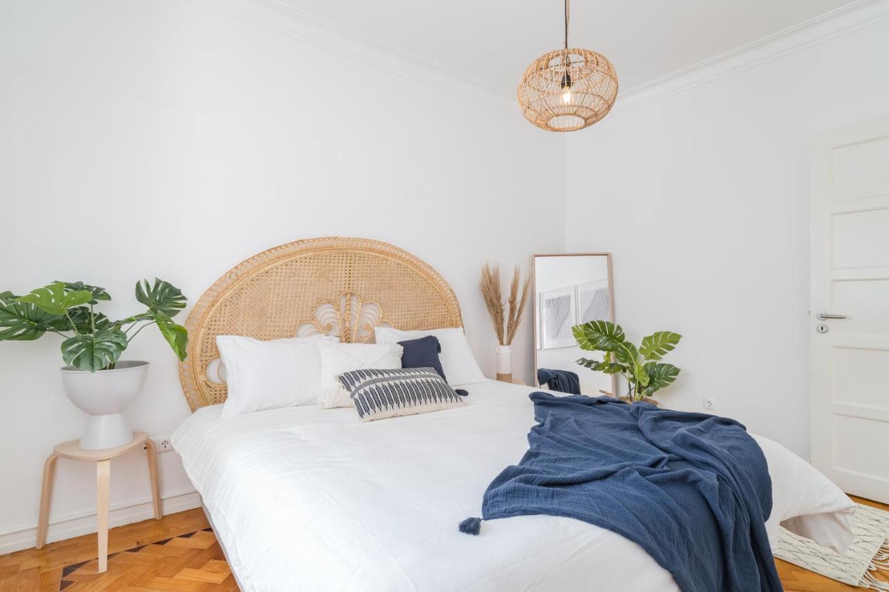Casa Boma - Sophisticated With Large Private Terrace - Campolide I Apartamento