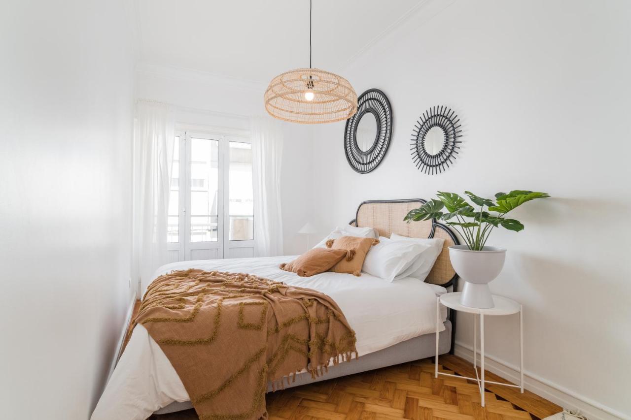 Casa Boma - Sophisticated With Large Private Terrace - Campolide I Lejlighed