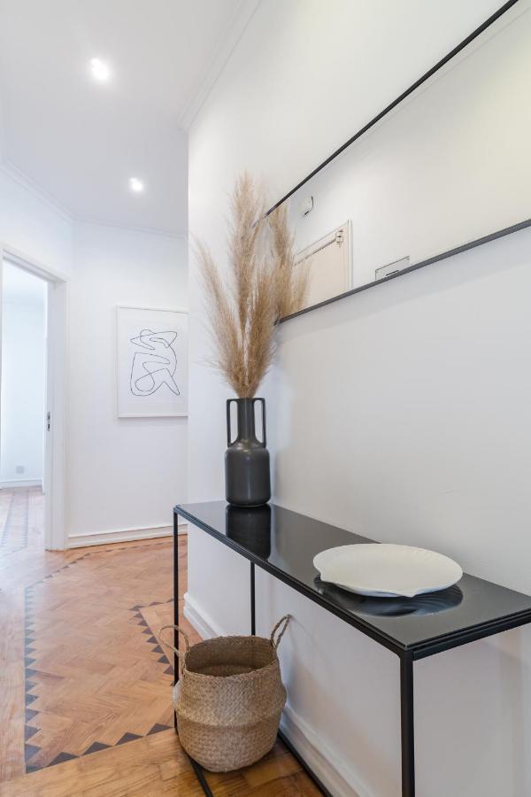 Casa Boma - Sophisticated With Large Private Terrace - Campolide I Lejlighed